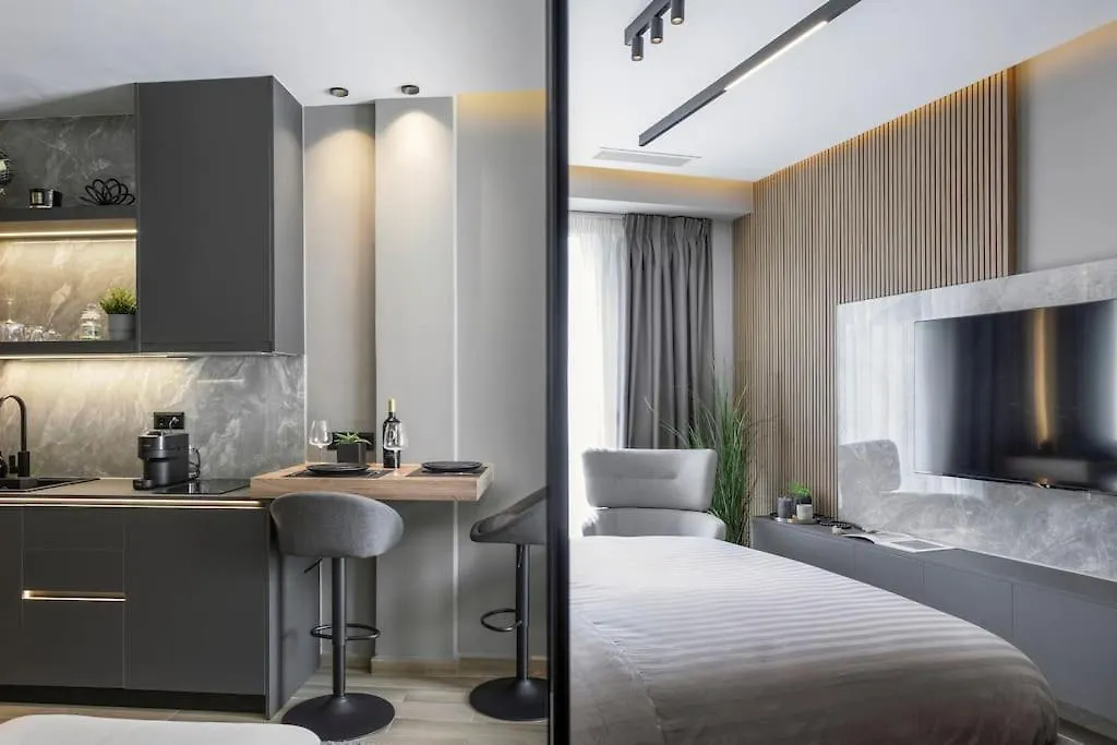 Aristotelian Virtues - Sophia Thessaloniki Apartment
