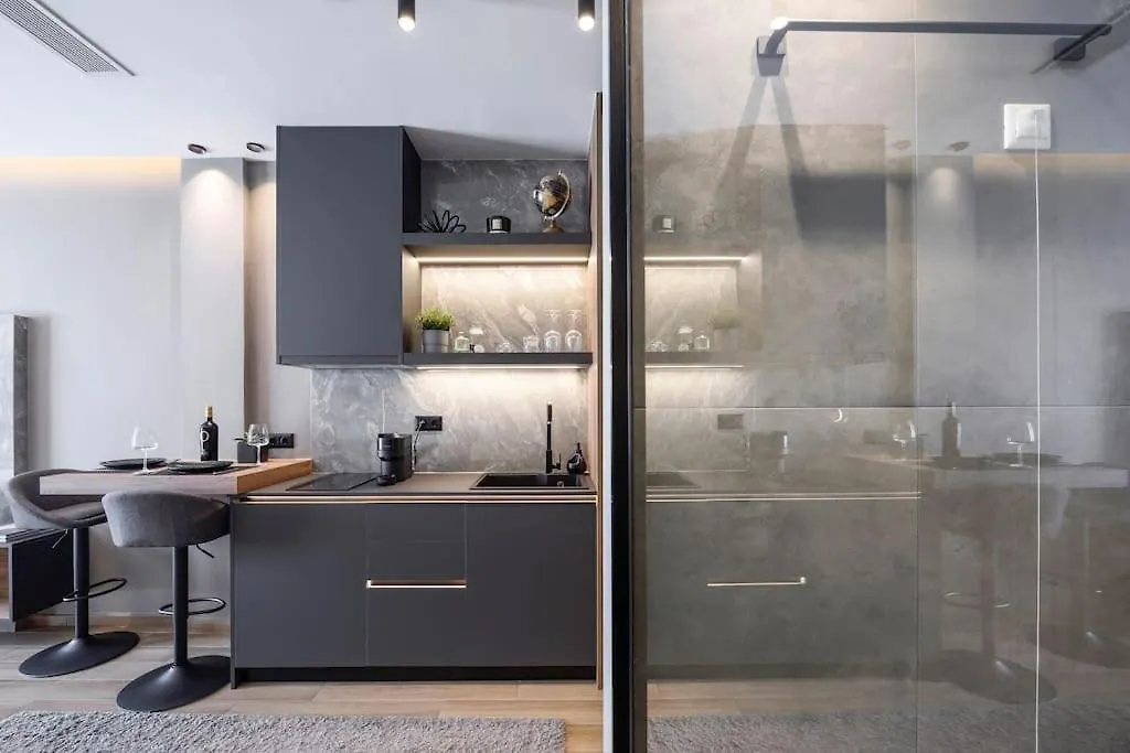 Apartment Aristotelian Virtues - Sophia Thessaloniki
