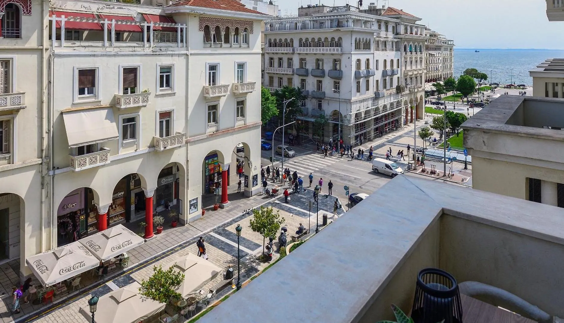 Aristotelian Virtues - Sophia Thessaloniki Apartment