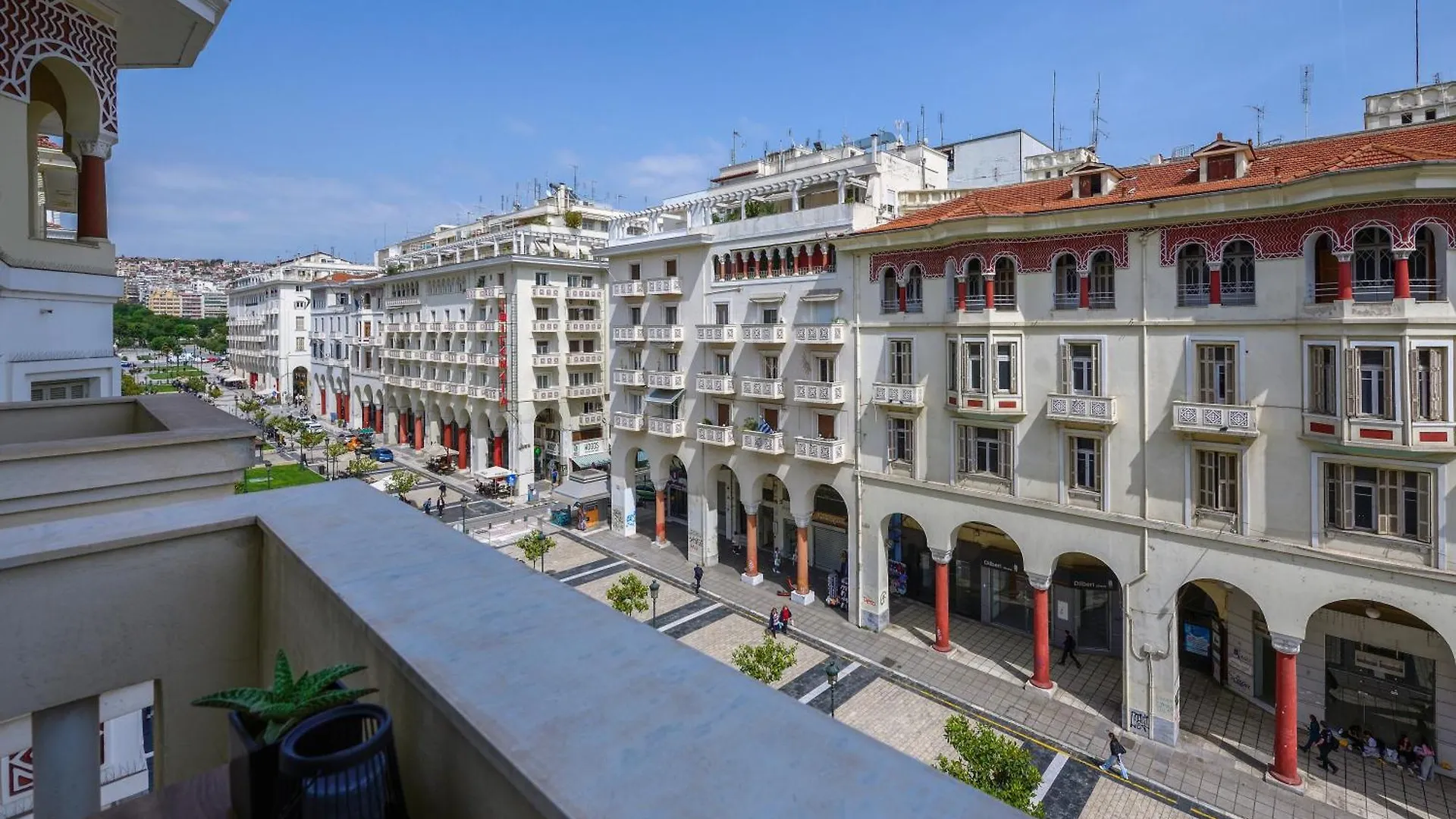Apartment Aristotelian Virtues - Sophia Thessaloniki